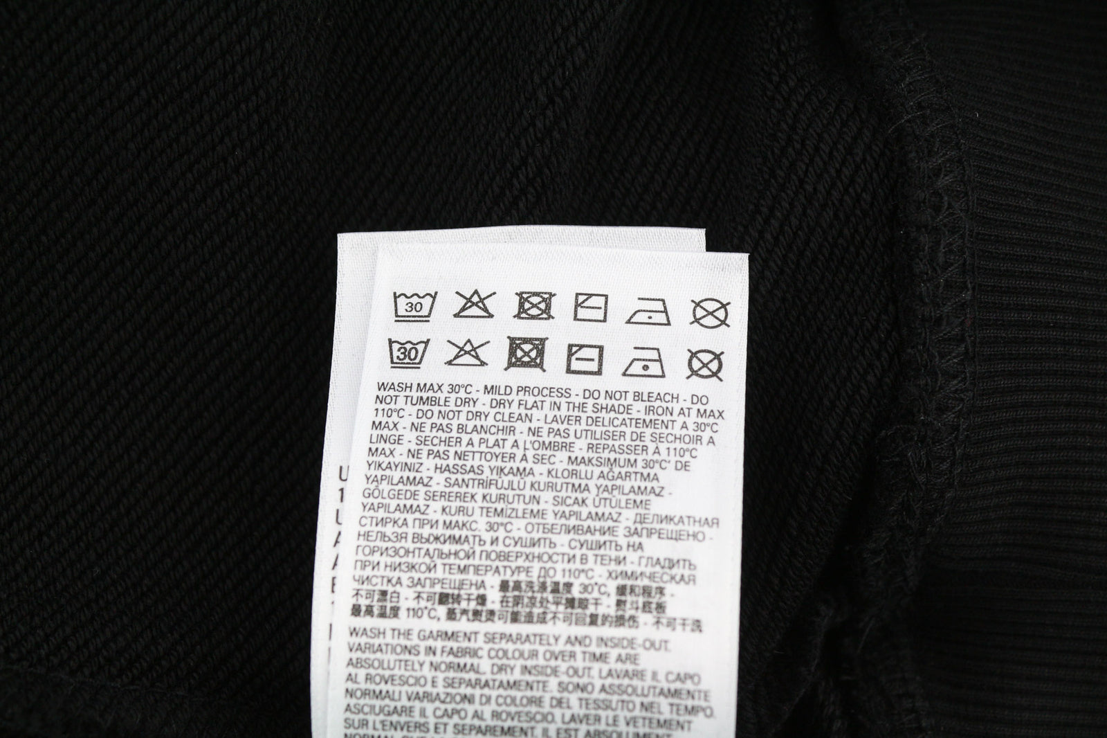 DIESEL F-Reggy-Hood moteriškas džemperis su gobtuvu S dydžio, juodas, su megztiniu priekyje, su logotipu, rekomenduojama kaina – 175 € 