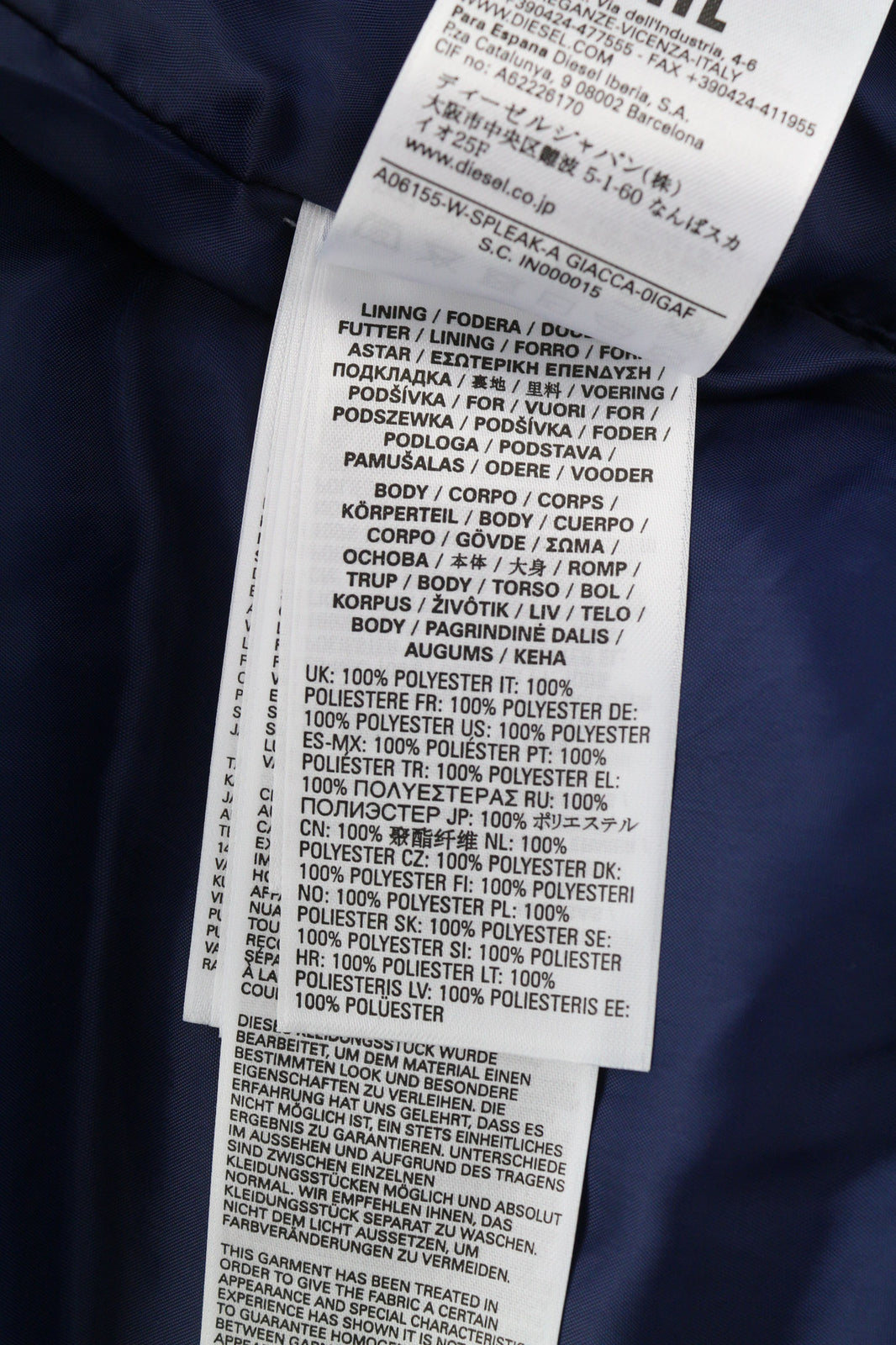 DIESEL W-Spleak-A vyriška striukė S, mėlyna, skalbta, didelė bomber striukė su izoliacija, rekomenduojama kaina – 325 € 