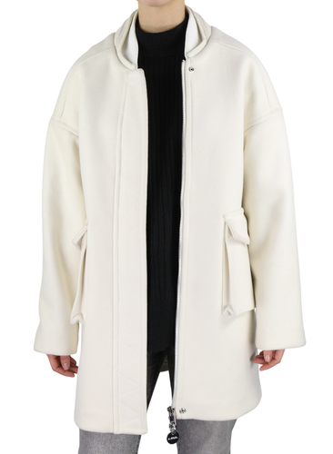 DIESEL W-Lethea moteriškas paltas S, lengvos vilnos mišinio, su užtrauktukais ir kišenėmis, rekomenduojama kaina – 590 € 