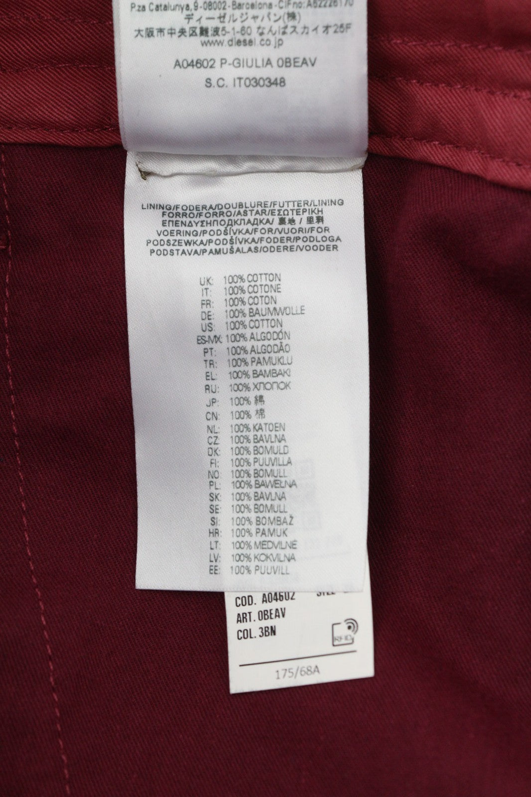 DIESEL P-Giulia moteriškos kelnės W26 Cargo laisvos bordo spalvos lininio audinio mišinio, rekomenduojama kaina – 300 € 