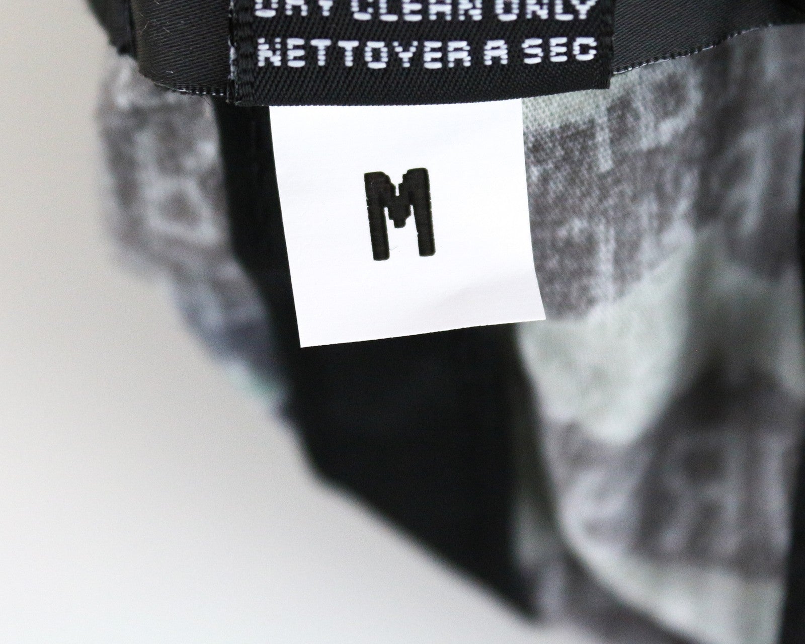 JOHN RICHMOND vyriška kepurė M dydžio, žalia, pilka, medvilninė, su logotipu, laisvalaikio beisbolo stiliaus