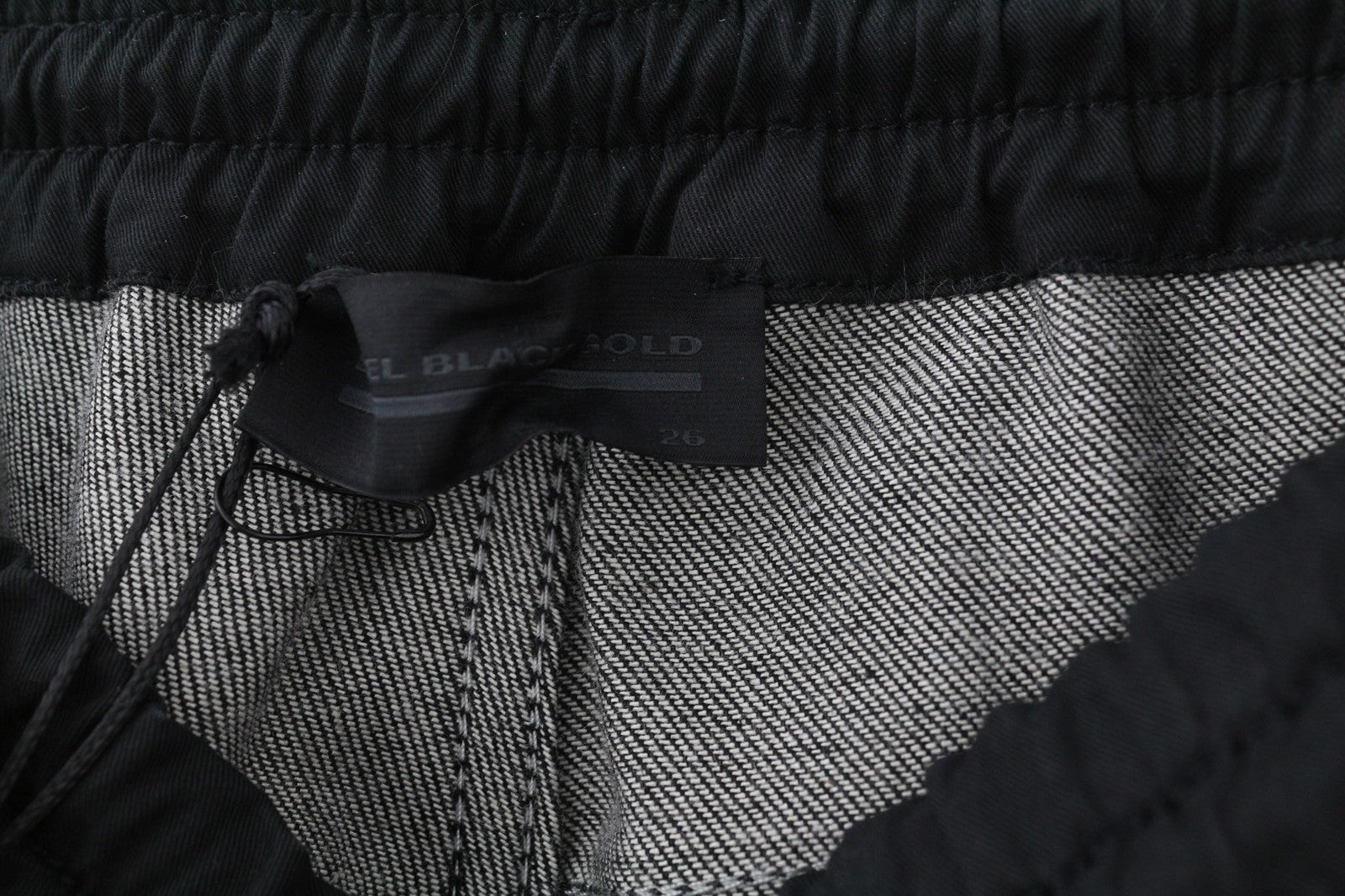 DIESEL BLACK GOLD 1766RIB vyriški džinsai W26 juodi siaurėjantys elastingi juosmenys 