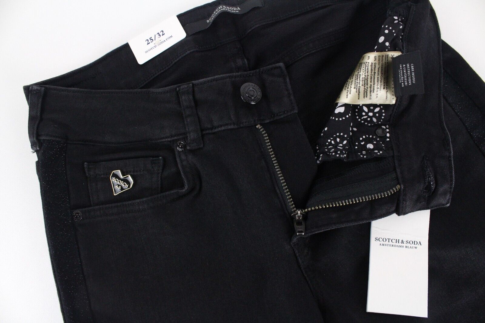 SCOTCH &amp; SODA moteriški džinsai W25/L32 Ams Blauw juodi, aptempti, tamprūs medvilniniai džinsai 