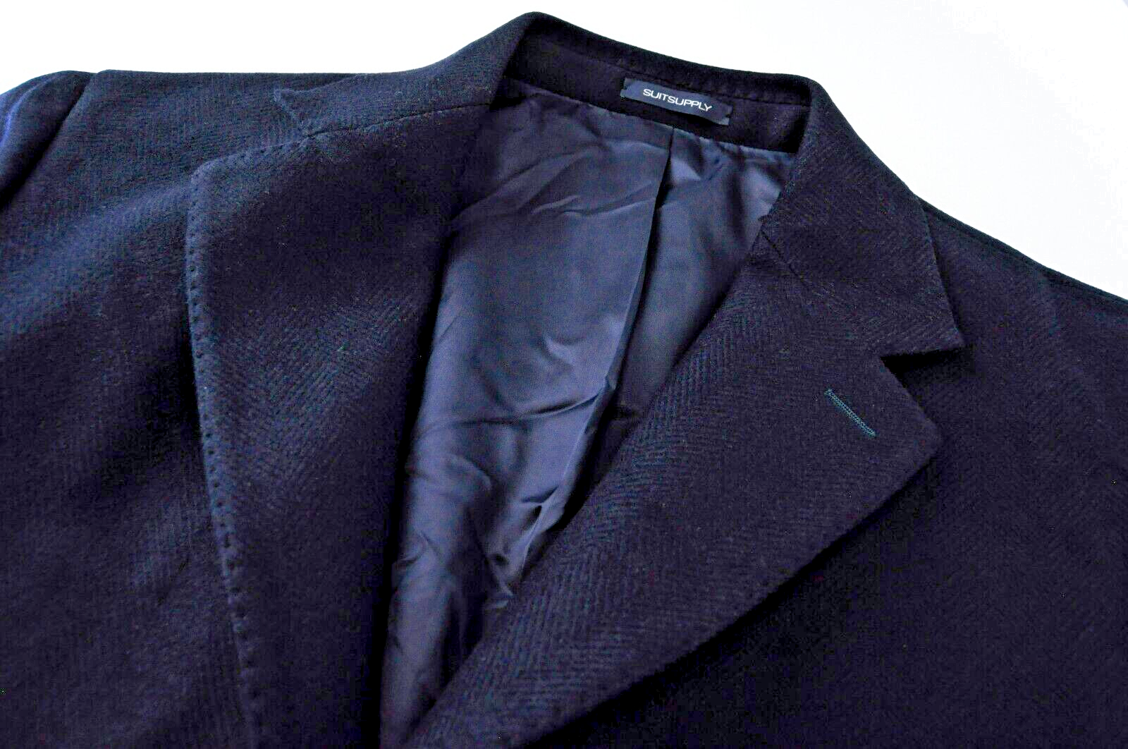 „SUITSUPPLY Vicenza“ vyriškas paltas, UK48R, tamsiai mėlynas, vilnonis, kašmyro, vieneilis, su pamušalu 