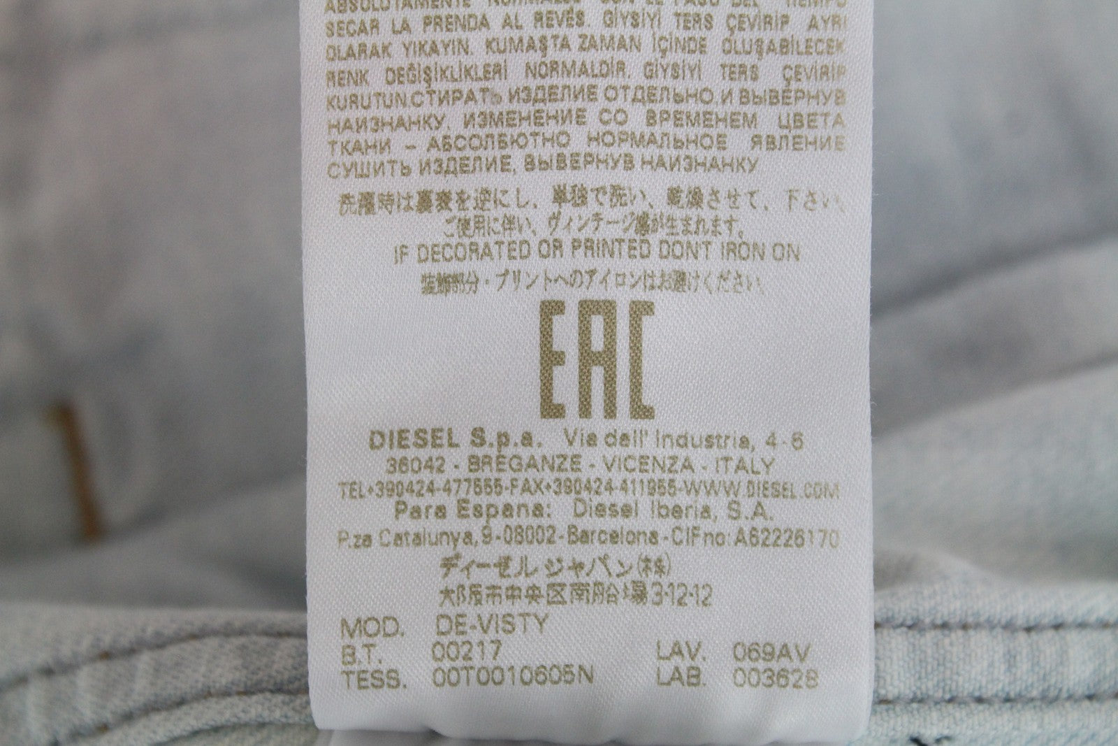 Moteriška DIESEL De-Visty 069AV striukė S, mėlyna, plėšyta medvilnė, džinsinis audinys 