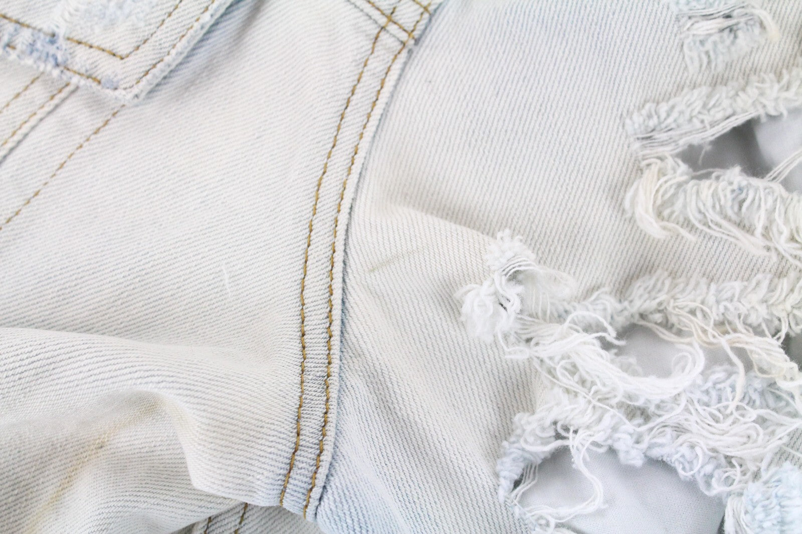 Moteriška DIESEL De-Visty 069AV striukė M, mėlyna, džinsinė, plėšyta medvilnė 