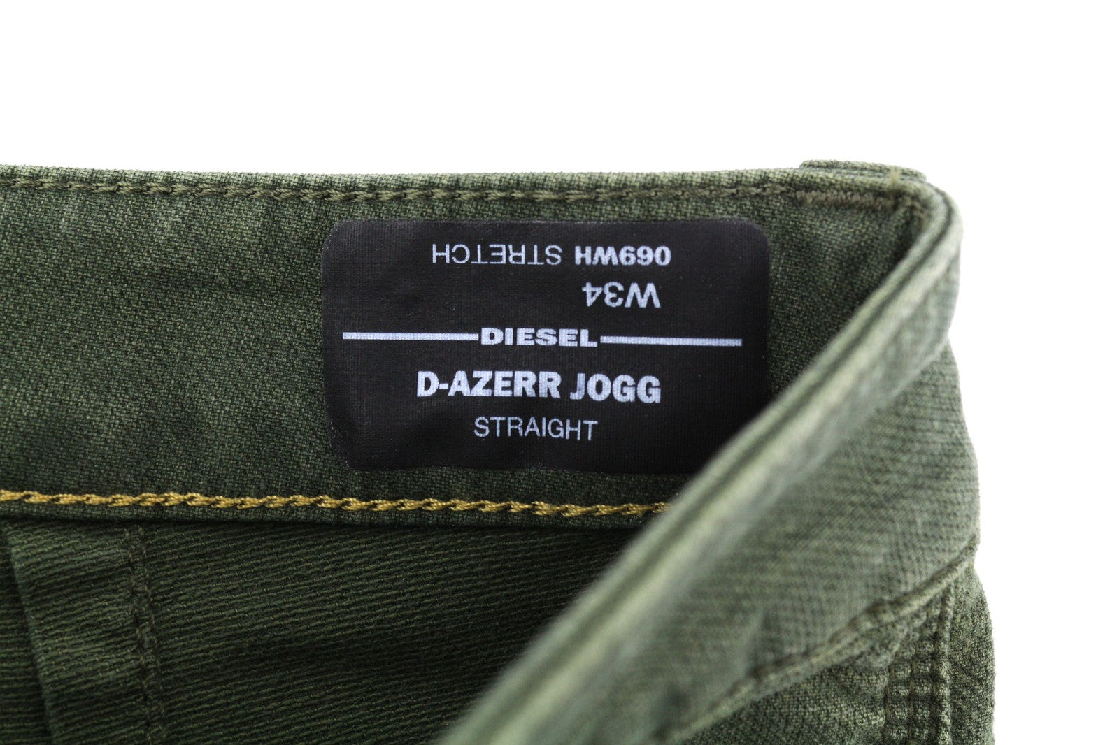 DIESEL D-Azerr Jogg 069WH vyriški džinsai W34 tiesūs, tamprūs, skalbtos žalios spalvos, rekomenduojama kaina – 250 € 