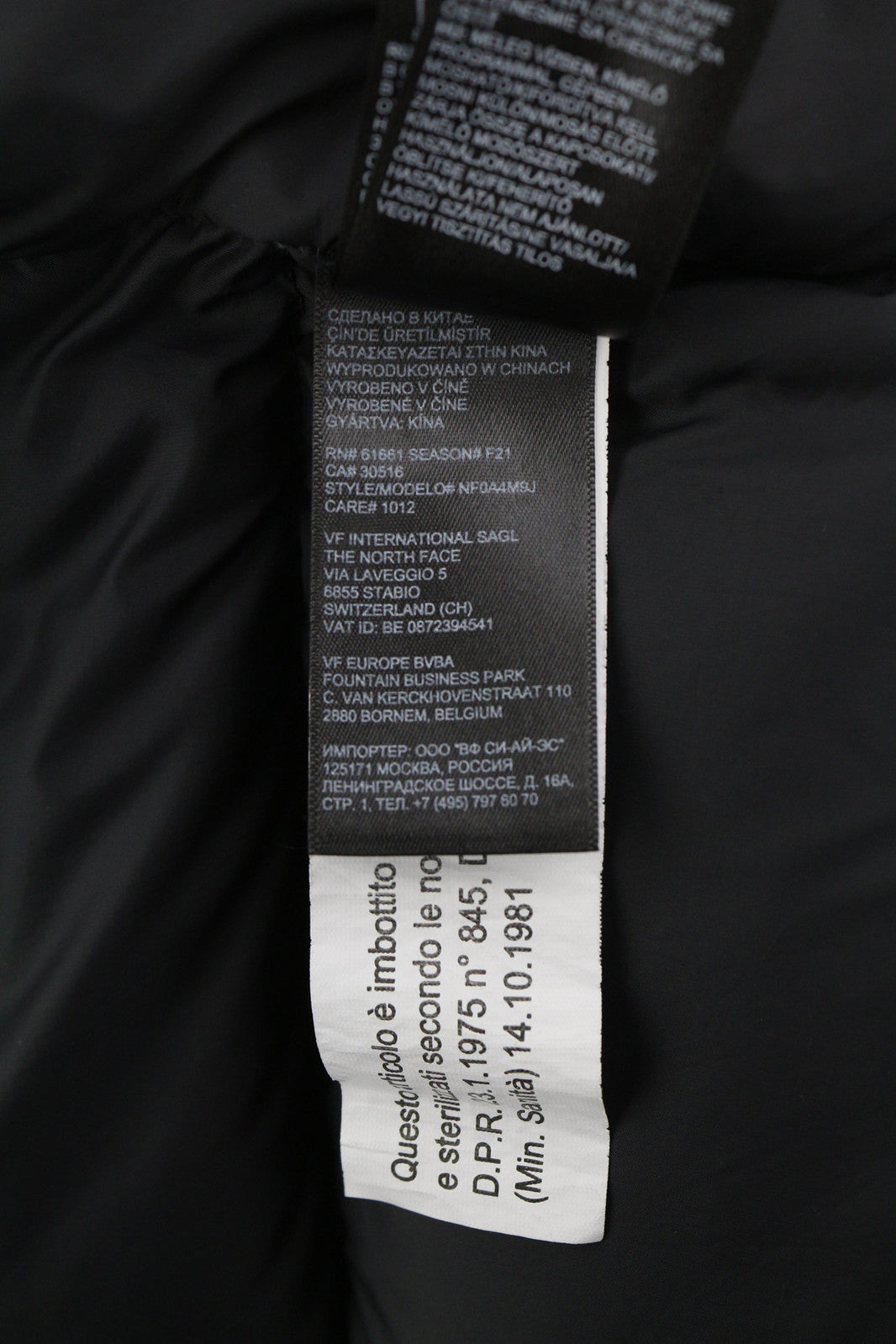 THE NORTH FACE Diablo vyriška striukė S 700 su izoliacija, dygsniuota, pūkuota, juoda 