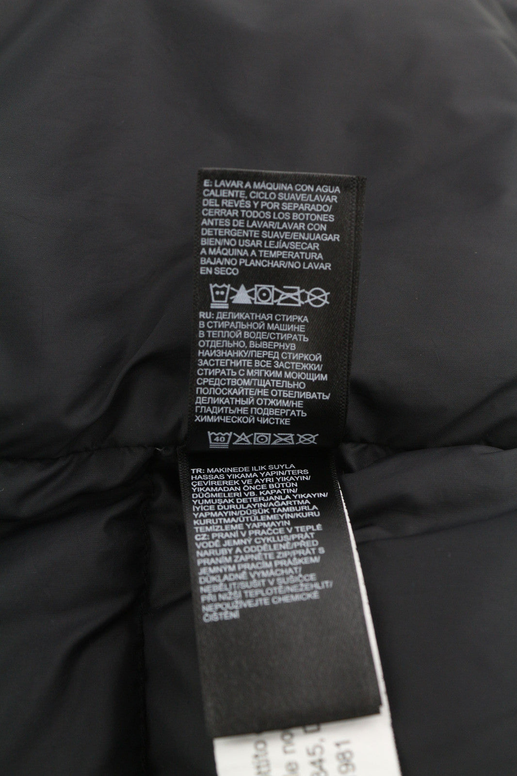 THE NORTH FACE Diablo vyriška striukė S 700 su izoliacija, dygsniuota, pūkuota, juoda 