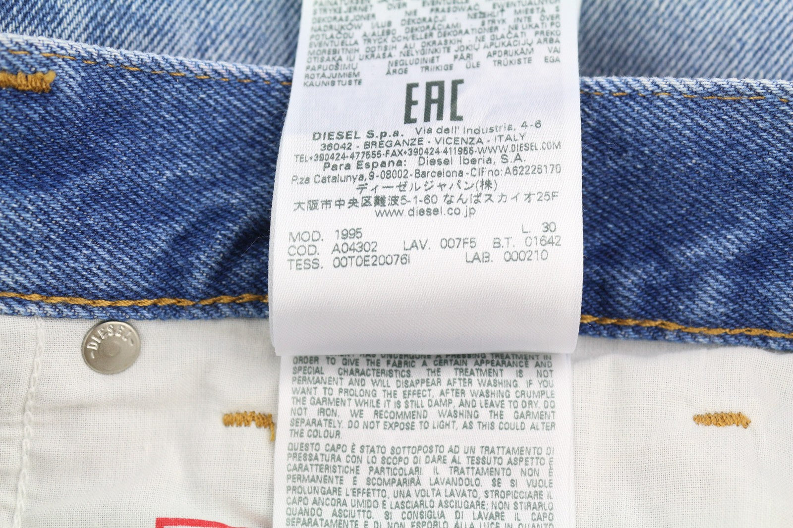 DIESEL 1995 007F5 vyriški džinsai W31 Slim vidutinio juosmens tiesios kojos RRP 250 € 