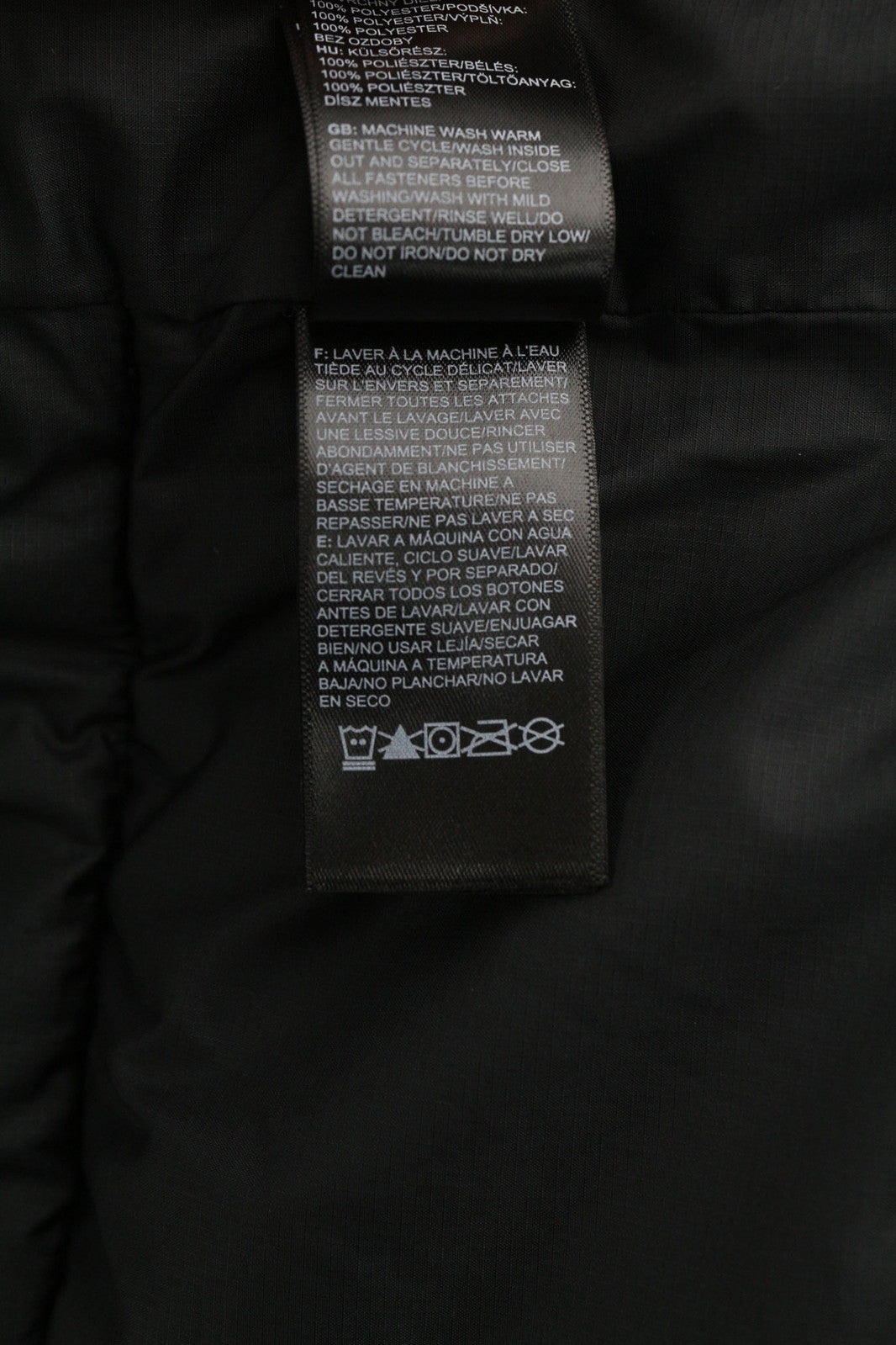 THE NORTH FACE Massif sintetinė parka vyrams, M dydžio, su užtrauktuku ir gobtuvu. 