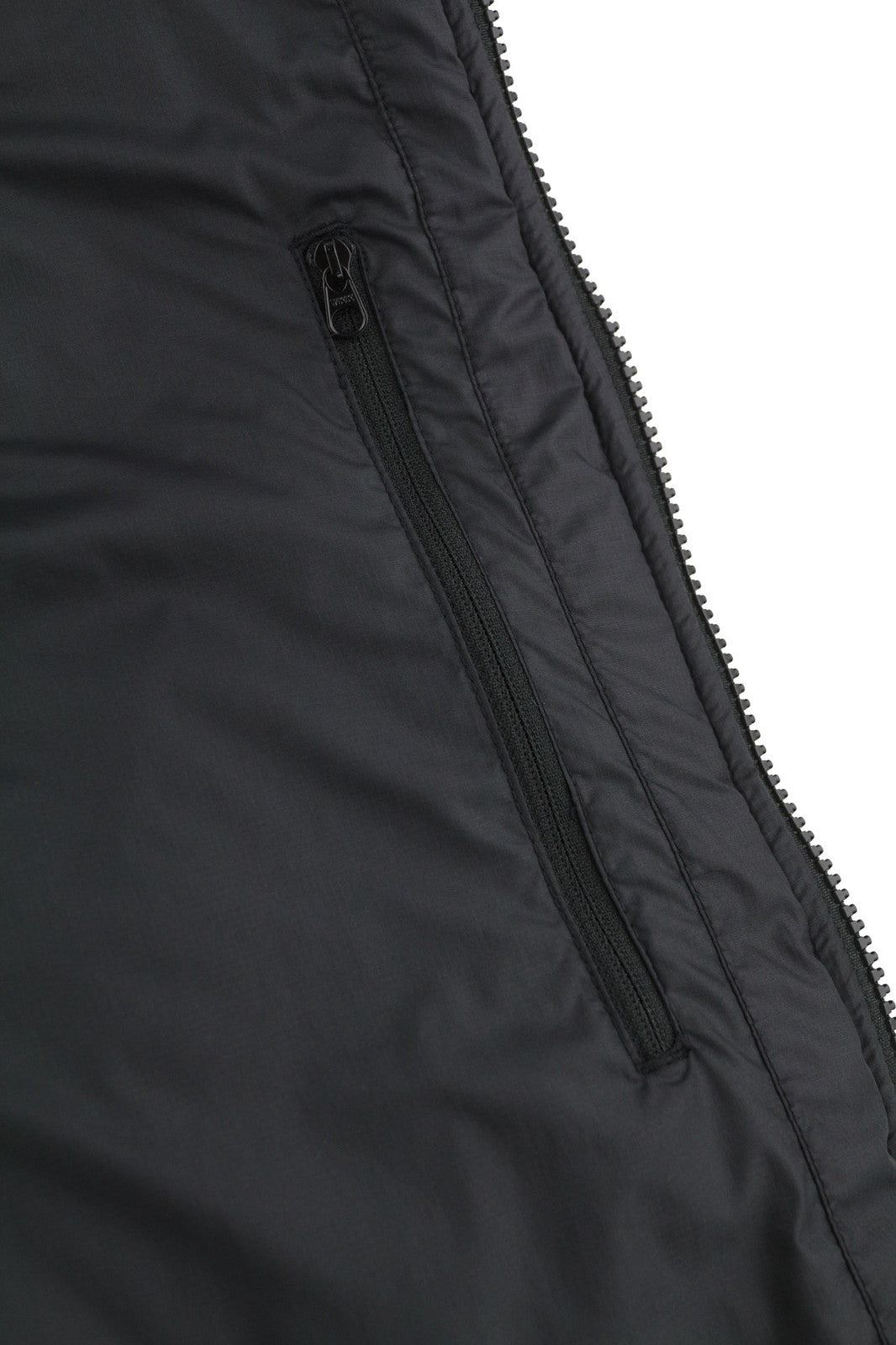 THE NORTH FACE Massif sintetinė parka vyrams, M dydžio, su užtrauktuku ir gobtuvu. 