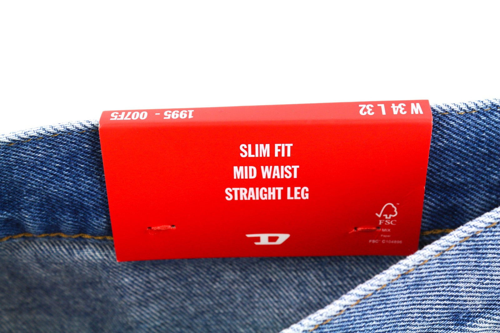 DIESEL 1995 007F5 vyriški džinsai W34 Slim vidutinio juosmens tiesios kojos mėlyni RRP 250 € 