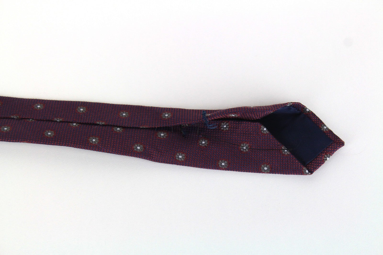 SUITSUPPLY vyriškas kaklaraištis 148 x 8 cm violetinis raštuotas šilkinis smailiais galais klasikinis 