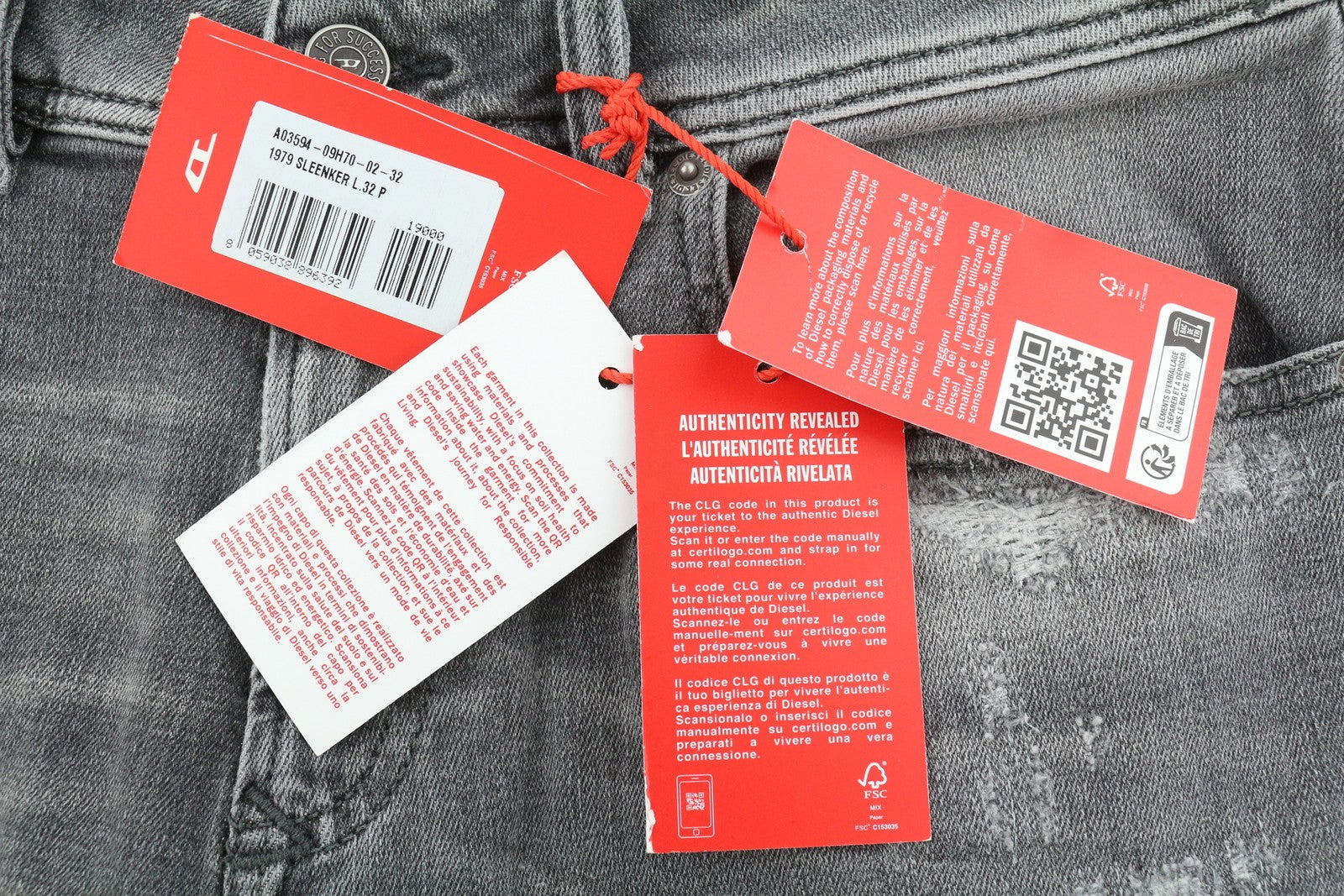 DIESEL 1979 Sleenker 09H70 vyriški džinsai W32/L32 žemo juosmens aptempti pilki, rekomenduojama kaina – 250 € 