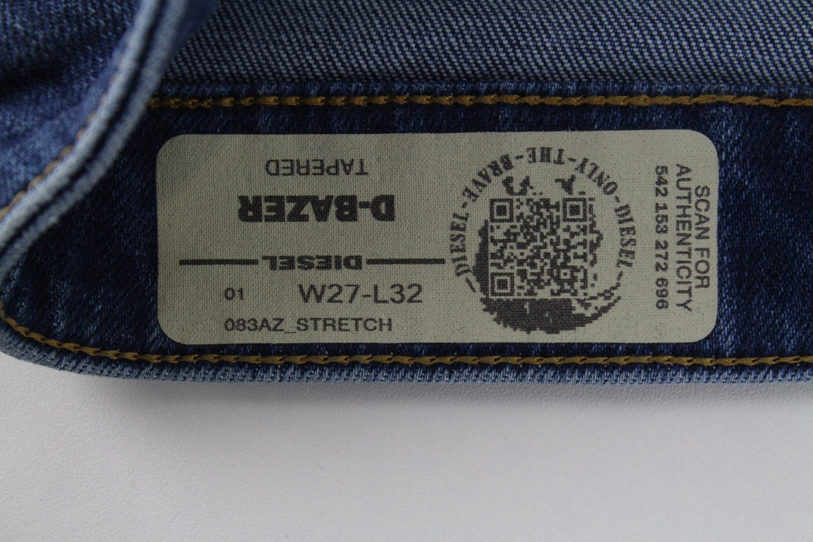 DIESEL D-Bazer 083AZ vyriški džinsai W27/L32 siaurėjantys mėlyni tamprūs medvilniniai džinsai skalbti 