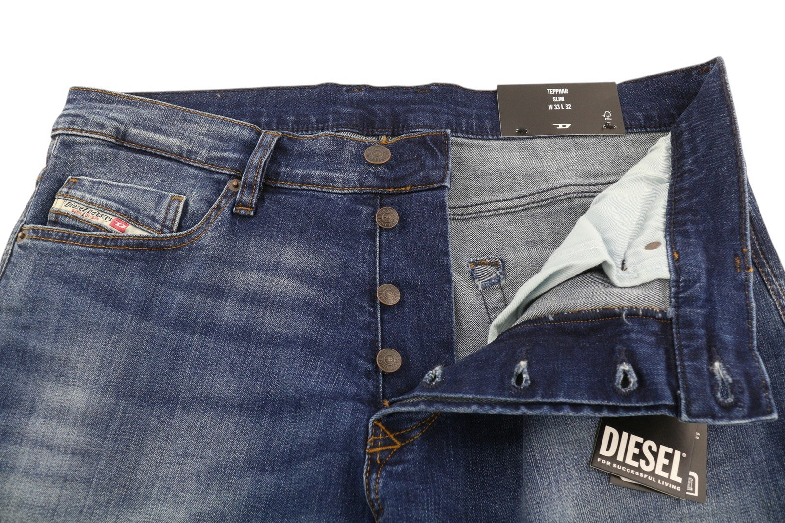 DIESEL Tepphar-X RB062 vyriški džinsai W33/L32, skalbto džinso mėlynumo, prigludusio kirpimo, rekomenduojama kaina – 175 € 