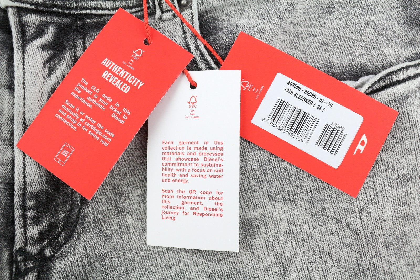 DIESEL 1979 Sleenker 09D89 vyriški džinsai W36/L34 tamprūs, aptempti, pilki, rekomenduojama kaina – 195 € 