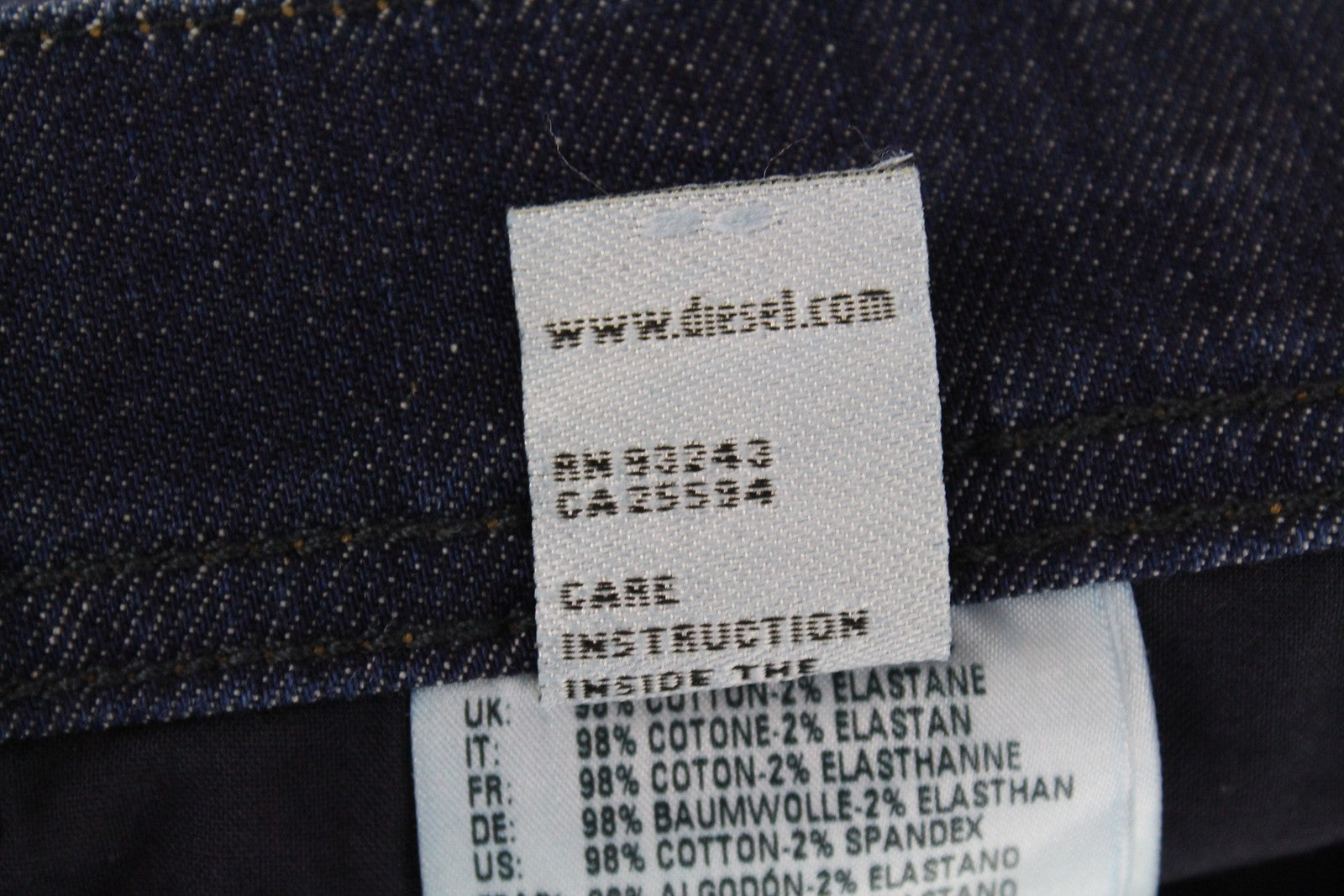 DIESEL Tepphar R7NA8 vyriški džinsai W28/L30 Slim morkų mėlynos spalvos, tamprūs, plėšyti medvilniniai džinsai 