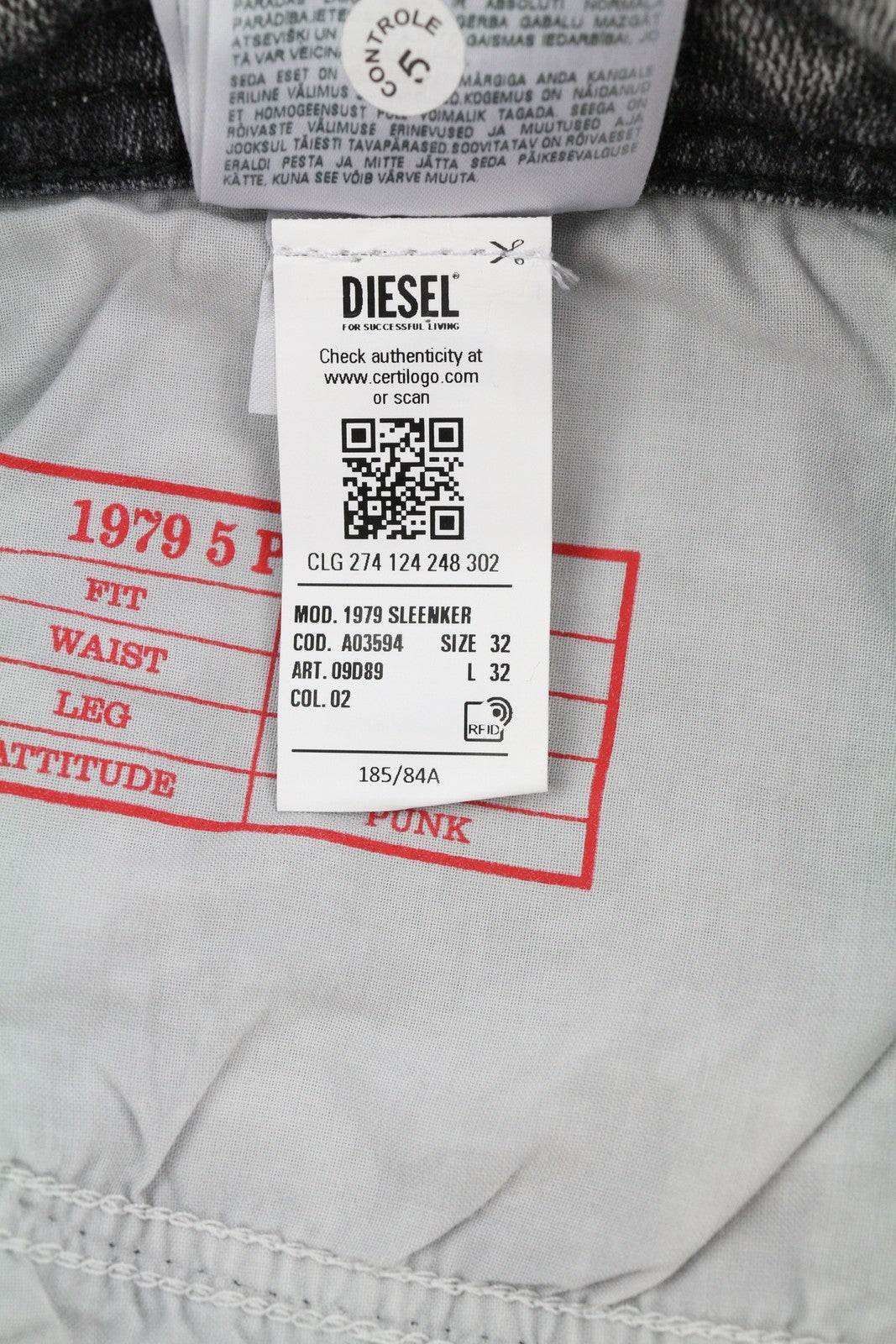 DIESEL 1979 Sleenker 09D89 vyriški džinsai W32/L32 tamprūs, aptempti, pilki, rekomenduojama mažmeninė kaina 195 € 