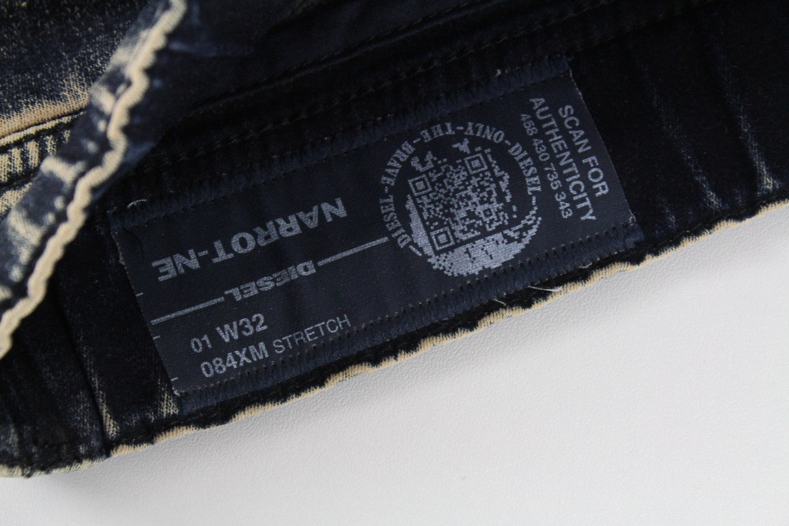 DIESEL Narrot-NE 084XM vyriški džinsai W32 Jogg Sweat Slim Fit tamprūs plėšyti mėlyni 