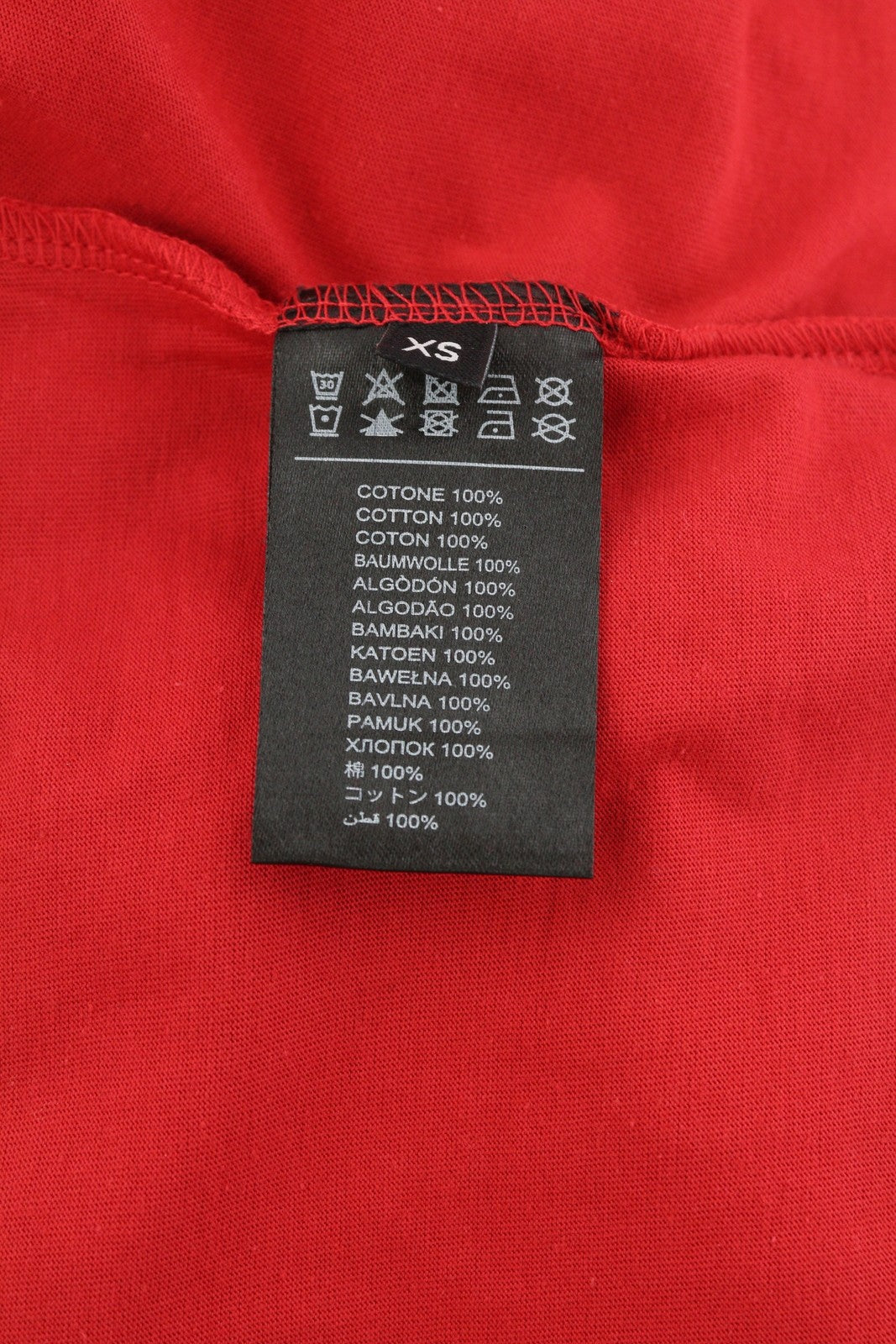 JOHN RICHMOND vyriški marškinėliai „Over Ysalin“ – raudoni, trumpomis rankovėmis, dideli, laisvi, XS dydžio, rekomenduojama kaina – 190 € 