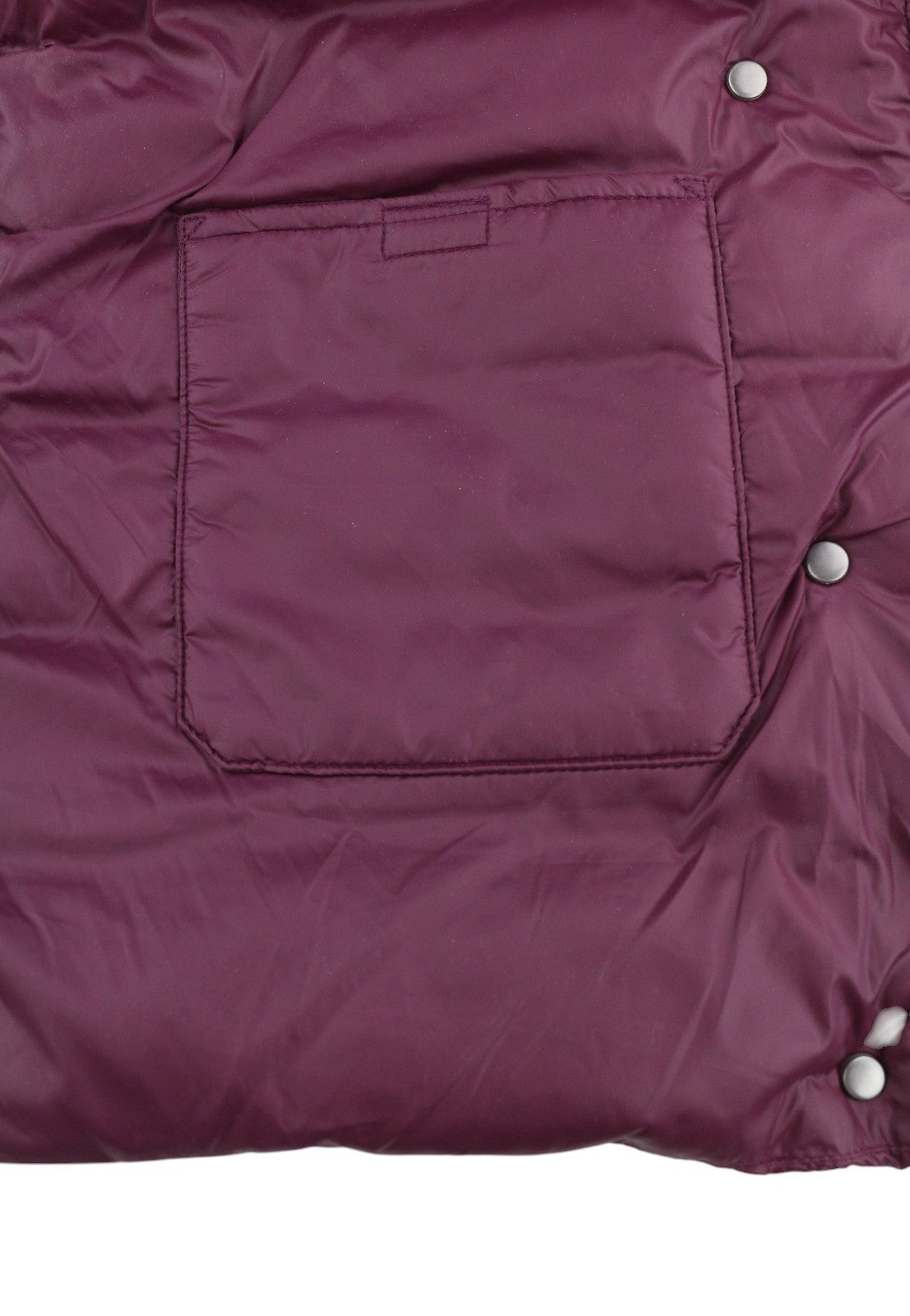 DIESEL moteriška striukė S, bordo spalvos, su gobtuvu, pūkine, izoliuota, su užtrauktuku ir sagomis. 