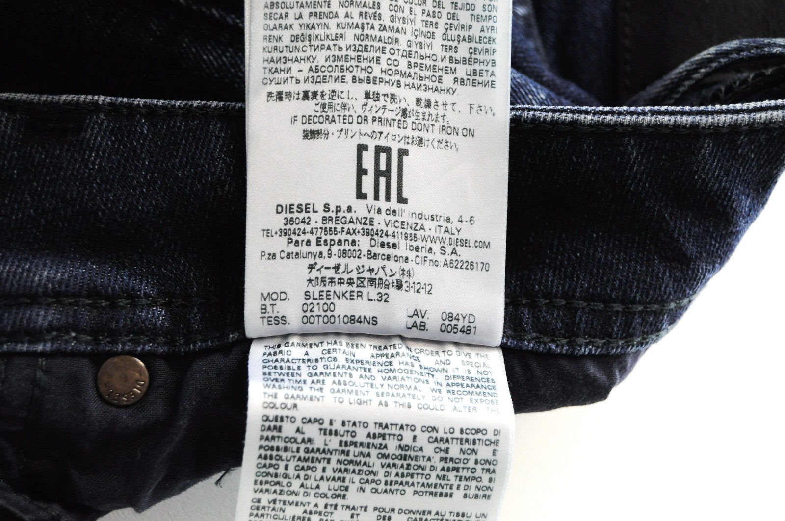 DIESEL Sleenker 084YD vyriški aptempti džinsai W28/L32 tamsiai mėlyni tamprūs medvilniniai džinsai 