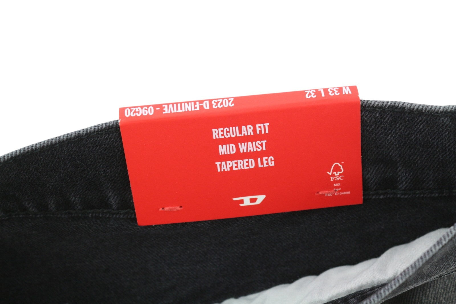 DIESEL 2003 D-Finitive 09G20 vyriški džinsai W33/L32 įprasto kirpimo, siaurėjantys, juodi, rekomenduojama mažmeninė kaina – 225 € 