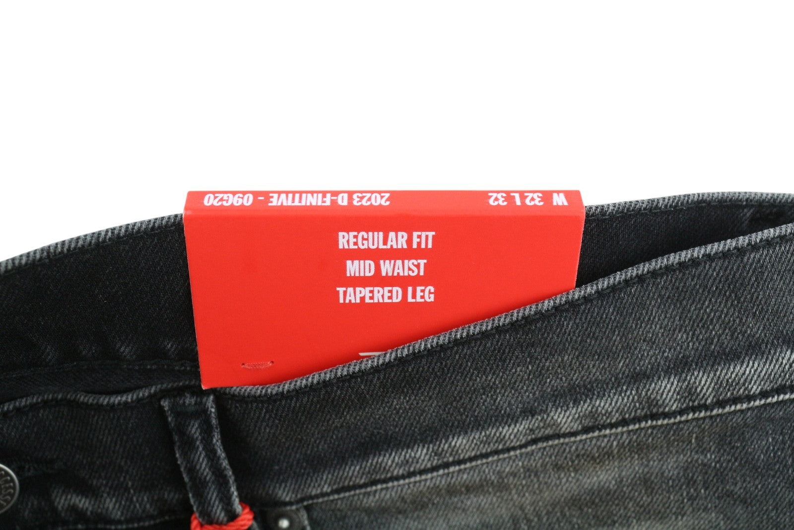 DIESEL 2003 D-Finitive 09G20 vyriški džinsai W32/L32 įprasto kirpimo, siaurėjančiomis klešnėmis, rekomenduojama mažmeninė kaina – 225 € 