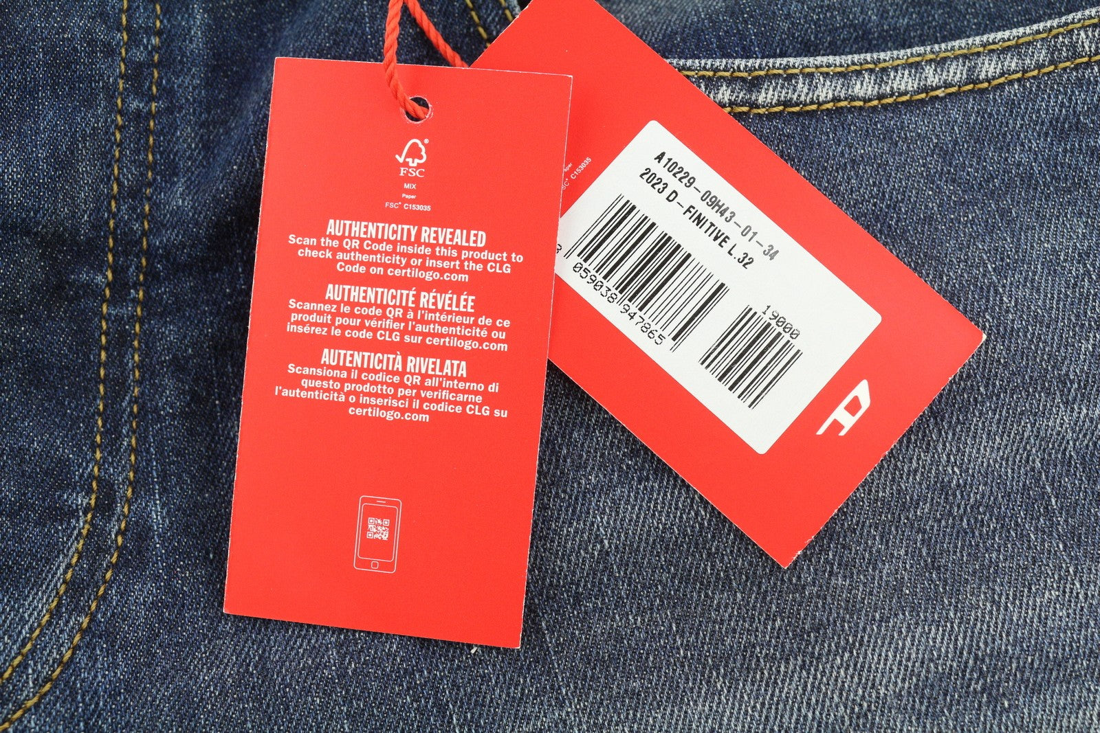 DIESEL 2023 D-Finitive 09H43 vyriški džinsai W34/L32 įprasti, siaurėjančios klešnės, mėlyni, rekomenduojama mažmeninė kaina – 225 € 