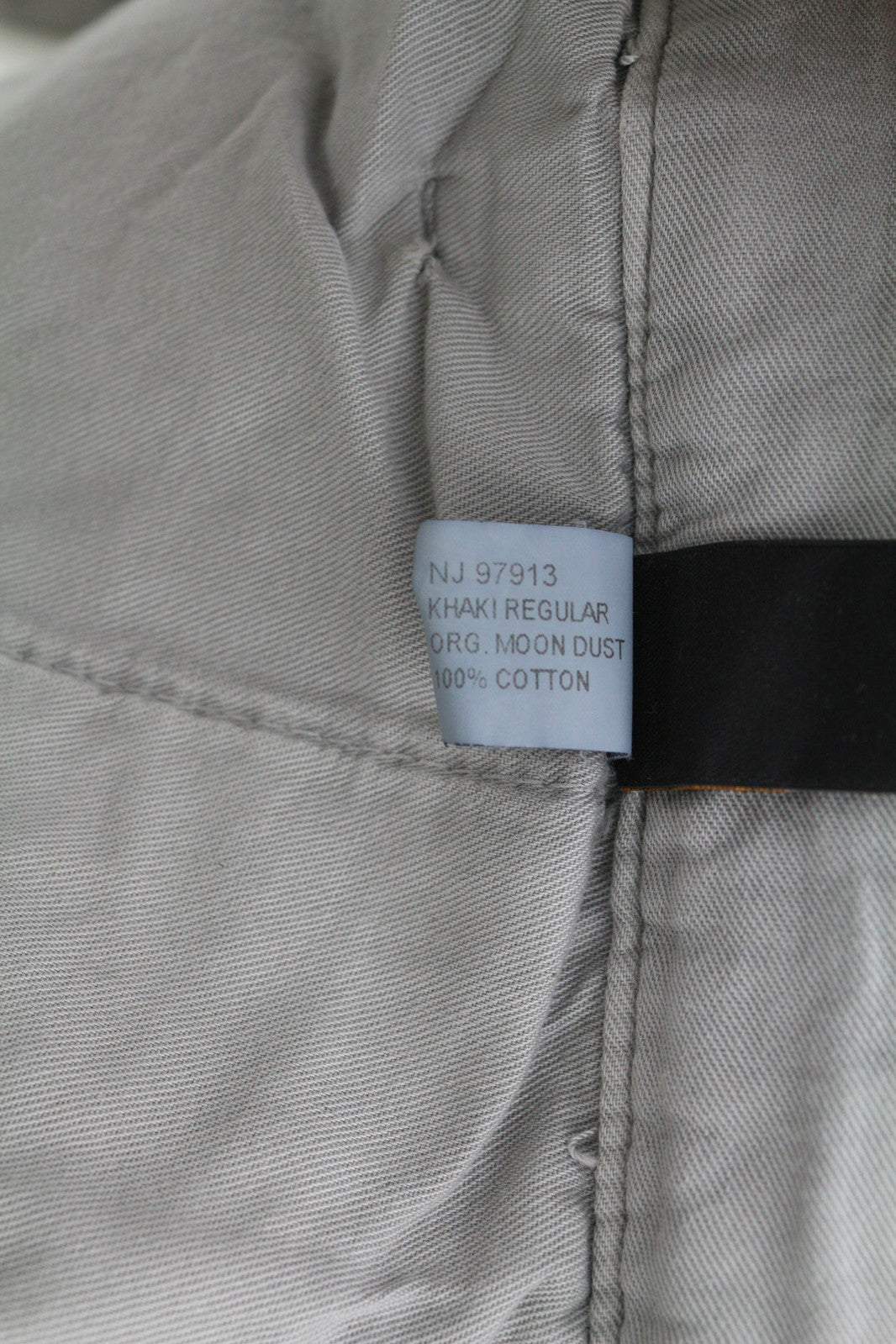 NUDIE JEANS chaki spalvos įprastos vyriškos kelnės W32/L34 organinės mėnulio dulkės chino spalvos su sagomis 