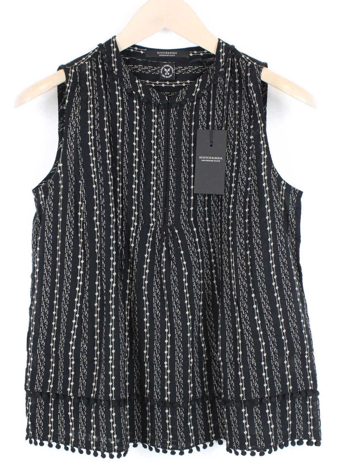 MAISON SCOTCH moteriški S dydžio gėlėti marškinėliai su kutais ir lipdukais.