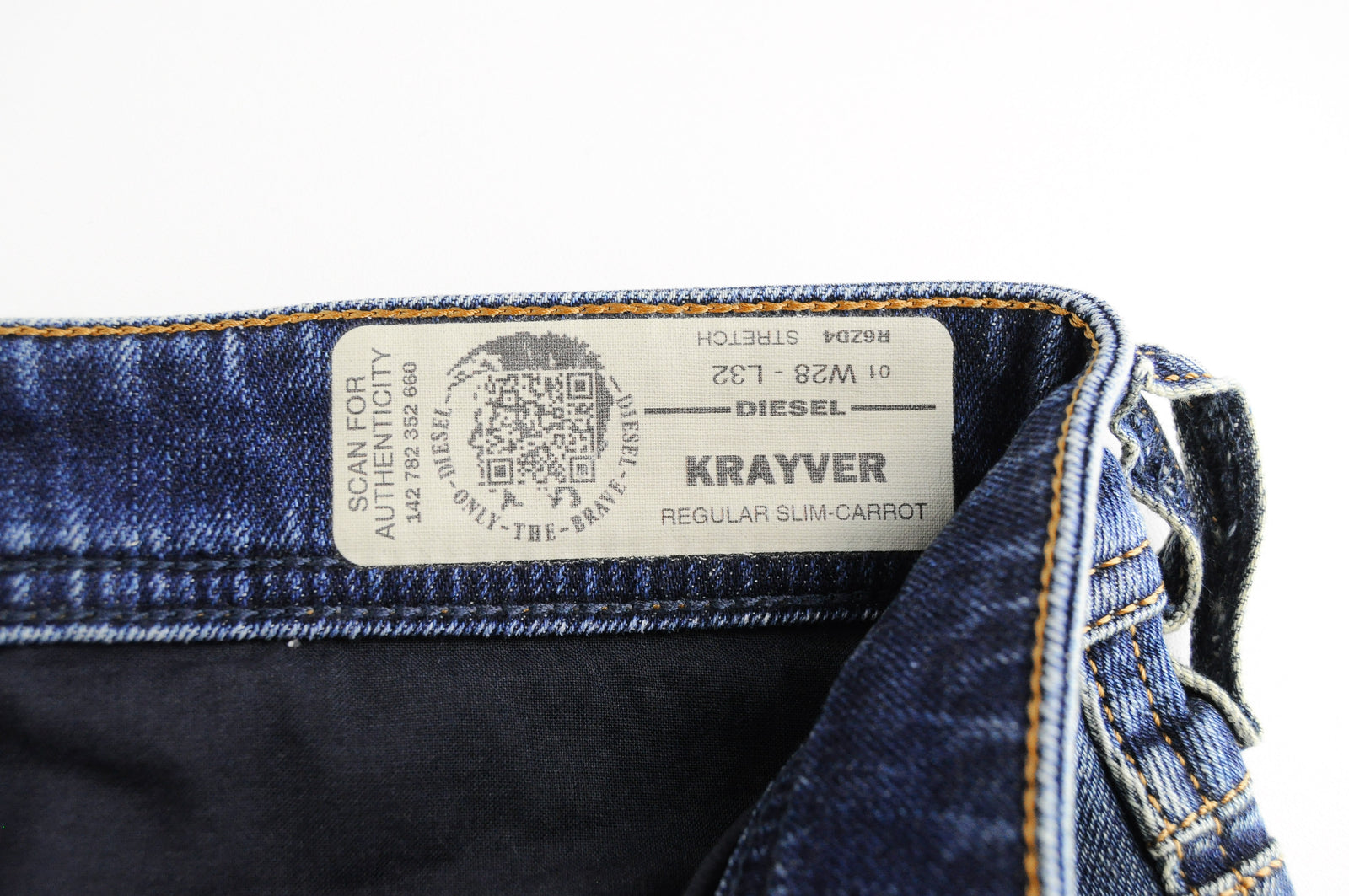 DIESEL Krayver R6ZD4 vyriški mėlyni ploni morkų rašto tamprūs džinsai W28/L32 