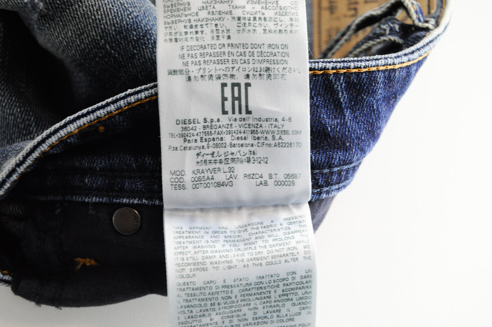 DIESEL Krayver R6ZD4 vyriški mėlyni ploni morkų rašto tamprūs džinsai W28/L32 