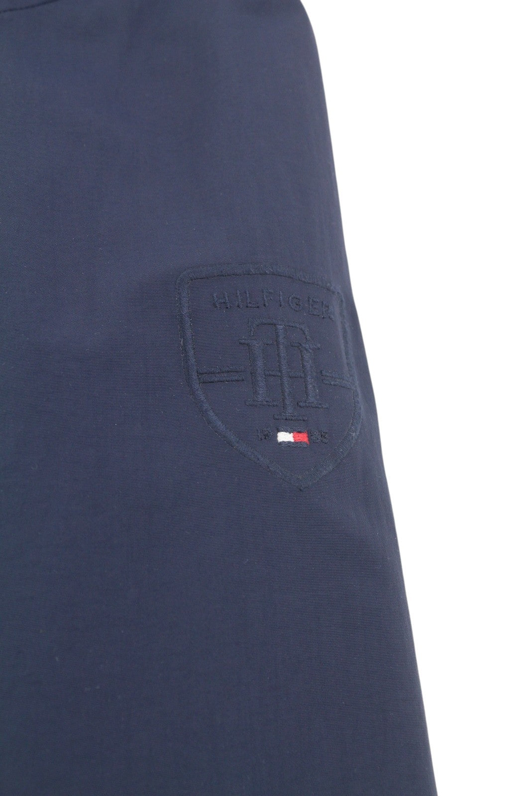 TOMMY HILFIGER vyriška striukė XL dydžio, tamsiai mėlyna, su užtrauktuku, aukšta apykakle, lengva, tinklelio pamušalu. 