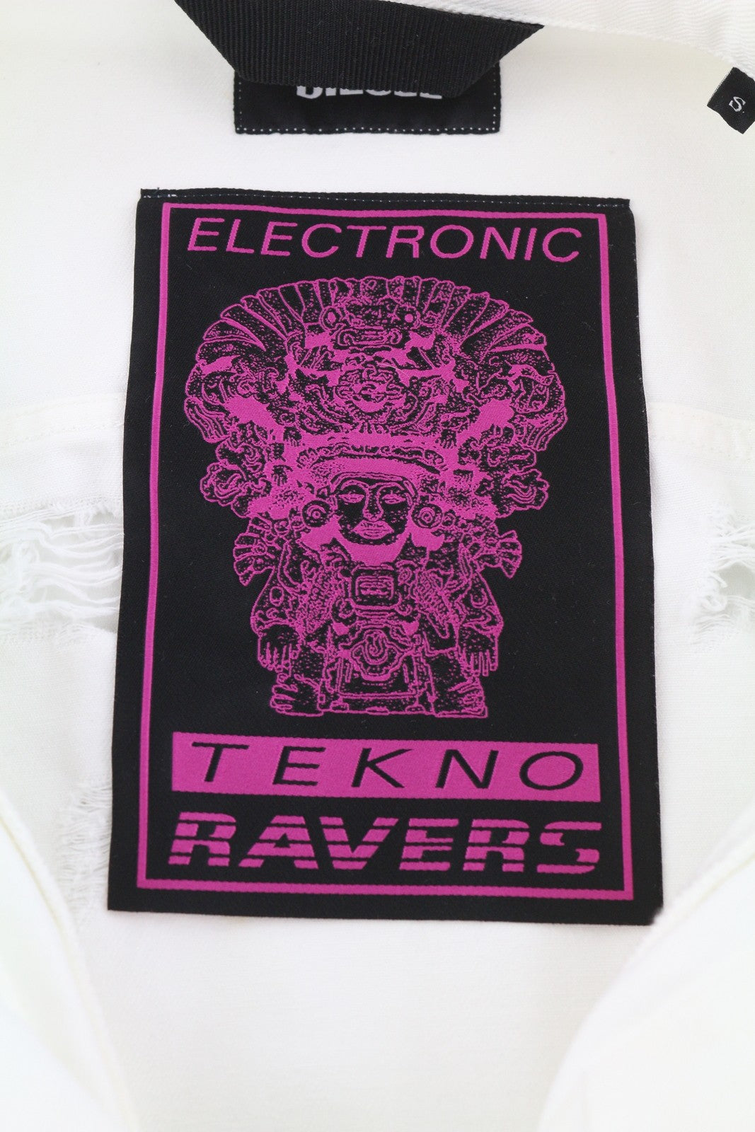 DIESEL Electronic Tekno Ravers moteriška striukė S, balta, džinsinė, su plėšyta sagute 