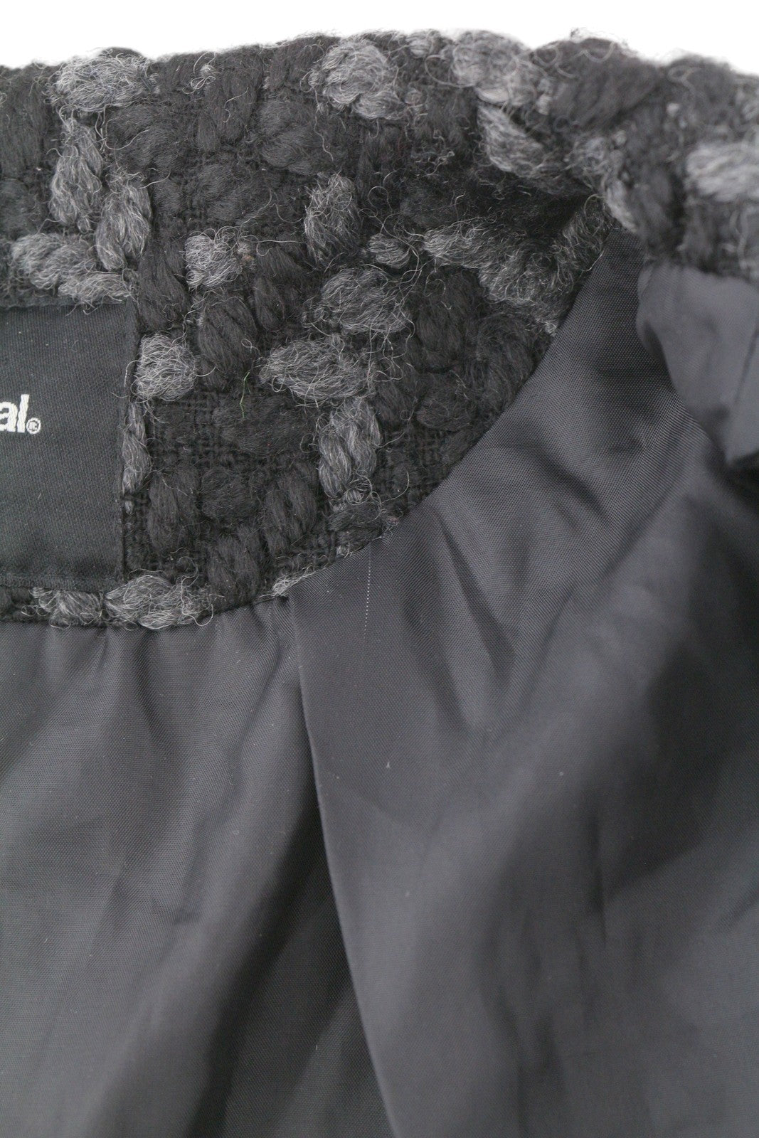 DESIGUAL moteriškas paltas su užtrauktuku, vilnos mišinio apvalia kaklo iškirpte, vidutinio ilgio, EU38 