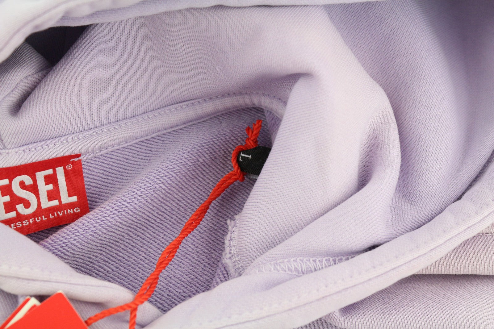 DIESEL S-Ginn-Hood-Ind vyriškas džemperis su gobtuvu, L dydžio, šviesiai violetinis, megztinis su kengūra, rekomenduojama kaina – 175 € 