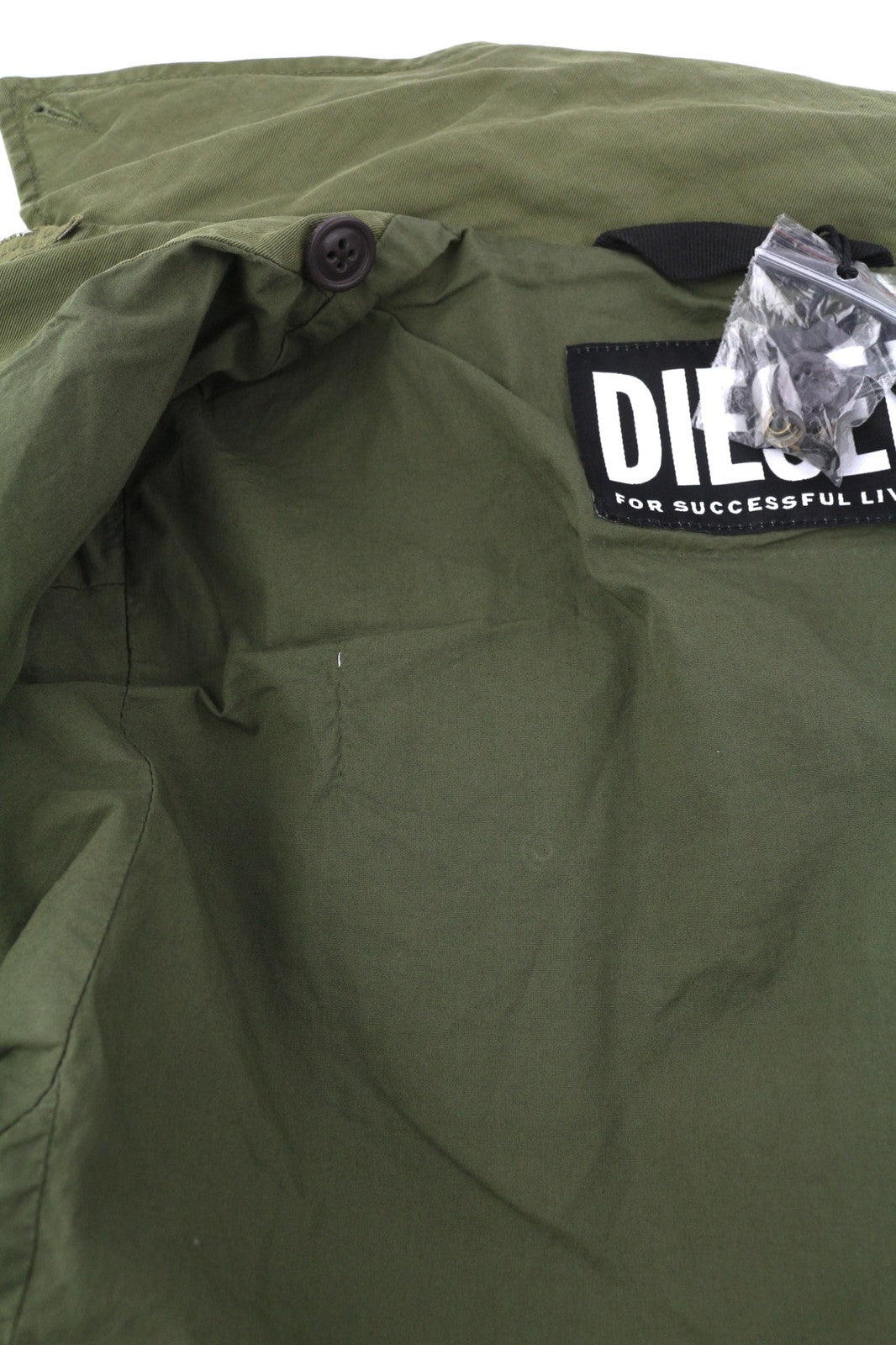 DIESEL G-Claudia moteriška striukė S, chaki spalvos, žalia, lininio audinio, su raišteliu juosmenyje. 