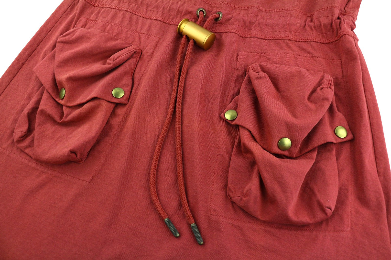 DIESEL D-Bells-B moteriška suknelė S, 3/4 rankovėmis, apvalia iškirpte, raišteliu juosmenyje, rekomenduojama kaina – 110 € 