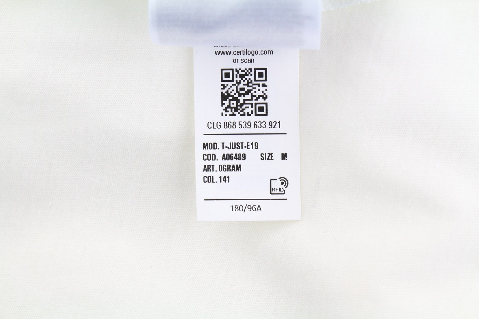 DIESEL T-Just-E19 vyriški marškinėliai M trumpomis rankovėmis, apvalia apykakle, priekyje, balti trikotažo rašto