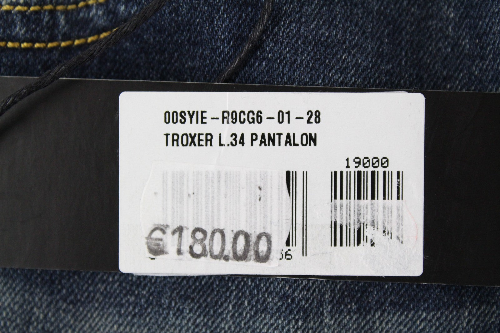 DIESEL Troxer R9CG6 vyriški džinsai W28/L34 tamsiai mėlyni, aptempti, ploni, medvilniniai 