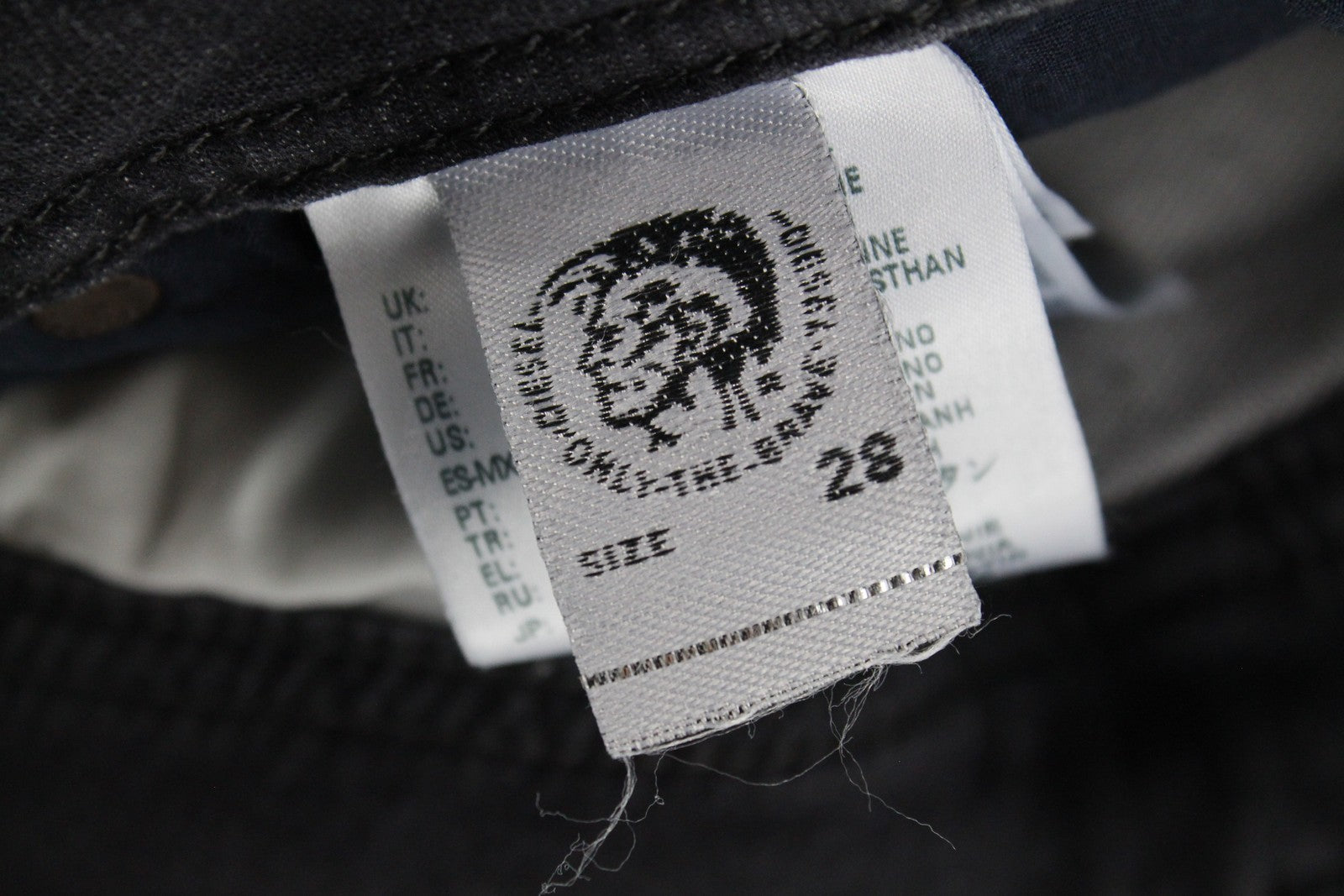 DIESEL Krooley CB-NE 069EM Vyriški džinsai W28 Gray Jogg Sweat Slim Distressed 