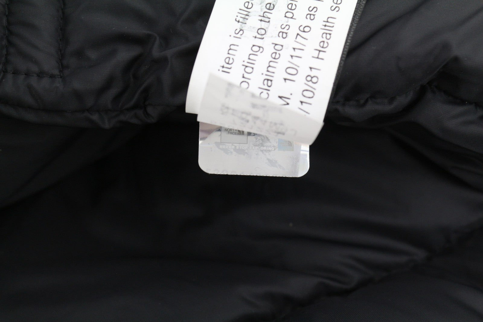 „The North Face Diablo“ vyriška pūkinė striukė su izoliacija, juoda, 700 ml 