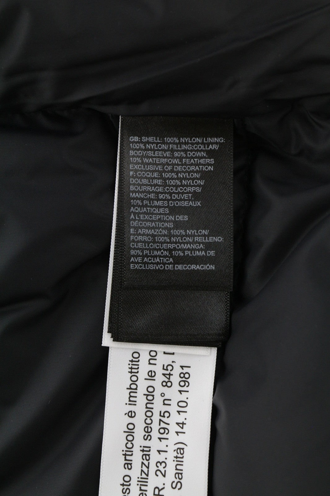 „The North Face Diablo Down“ moteriška striukė XS 700, dygsniuota, su izoliacija ir pūkine danga. 