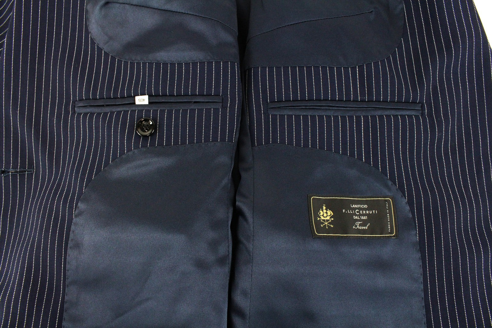 SUISTUDIO Cameron moteriškas švarkas UK14S mėlynai dryžuotas vilnonis vieneilis švarkas 