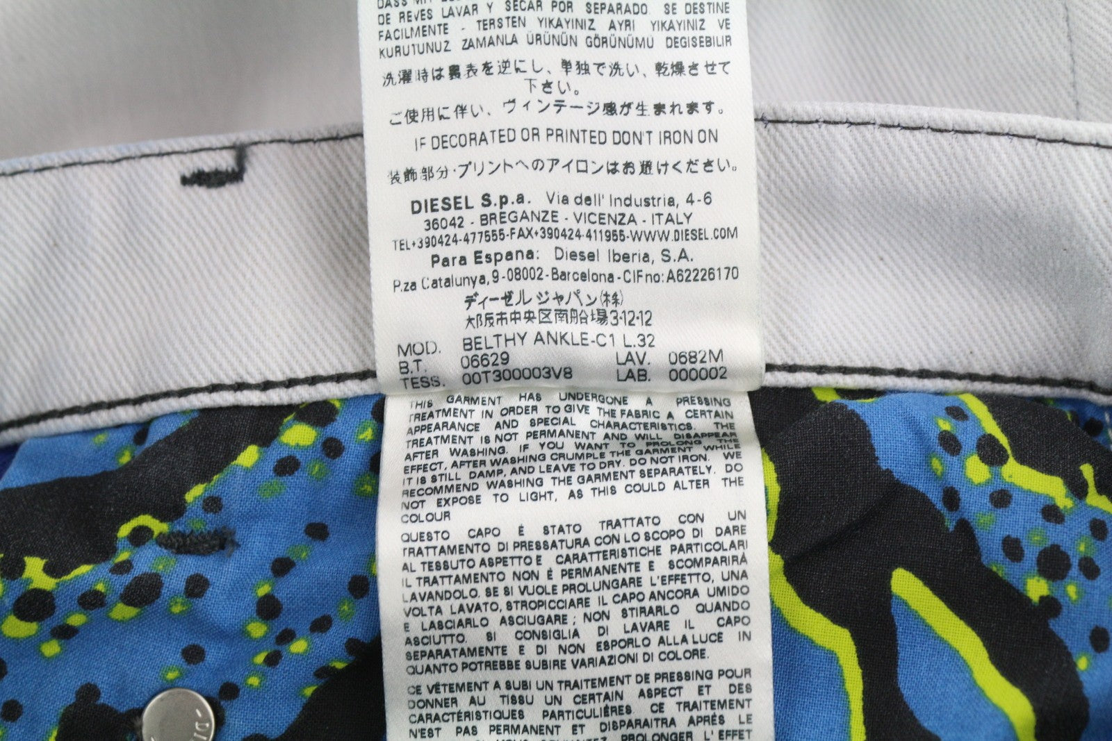 DIESEL Belthy Ankle-C1 0682M Women Jeans W25/L32 Regular Slim Straight Low Waist