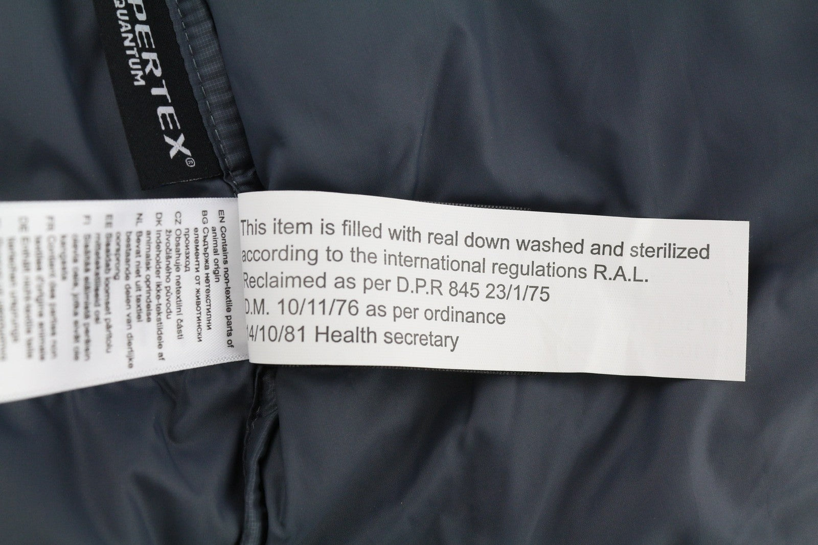 „The North Face“ moteriška liemenė S 700, su pūkų izoliacija, dygsniuota „Pertex Quantum“. 