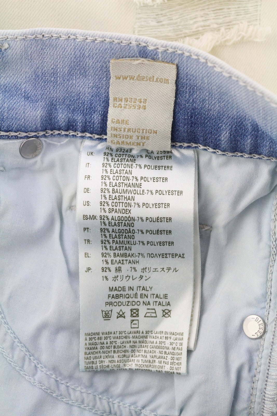 DIESEL D.N.A. Sandy 0674A Women Jeans W26/L32 Regular Slim Straight Distress